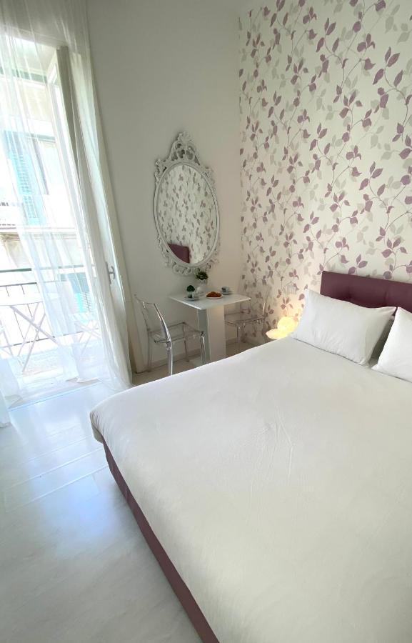 Bed and Breakfast Dai 3 Santi Lecce Zewnętrze zdjęcie