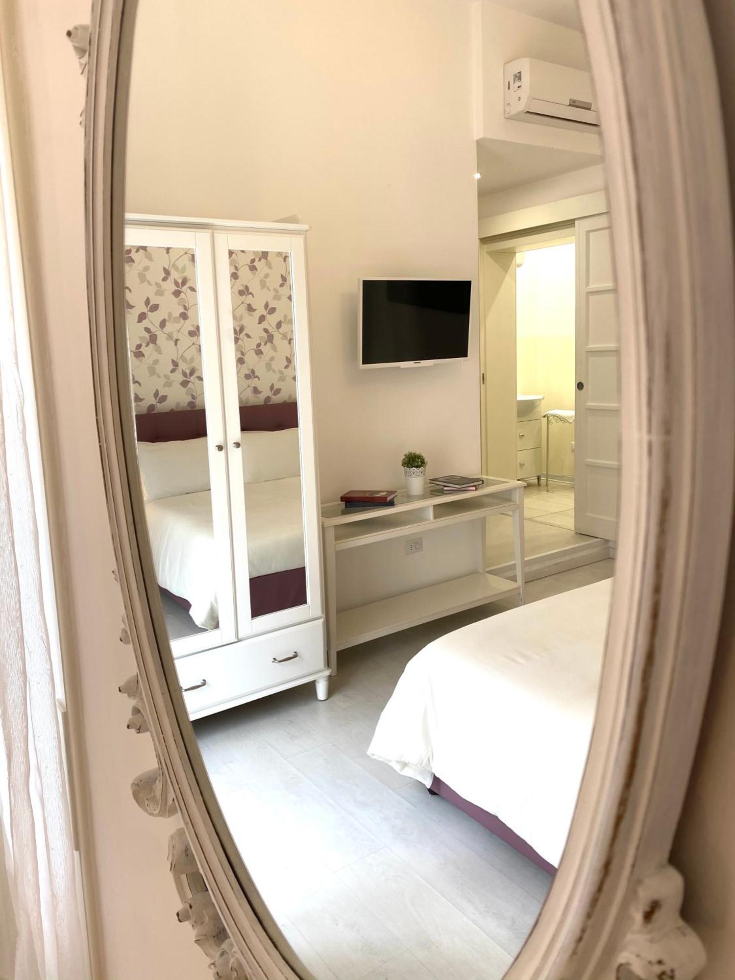 Bed and Breakfast Dai 3 Santi Lecce Zewnętrze zdjęcie